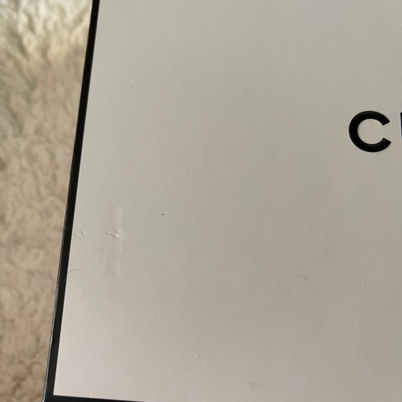 Authentic CHANEL Paper Gift box🔥🔥 - Picture 5 of 5